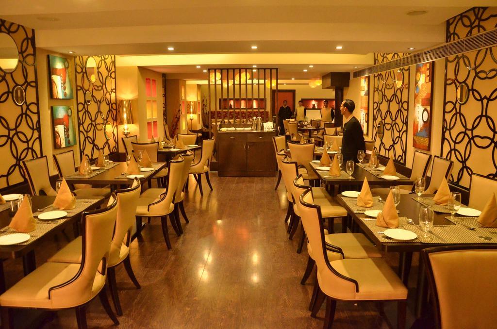 Hotel Down Town Jalandhar Exterior foto
